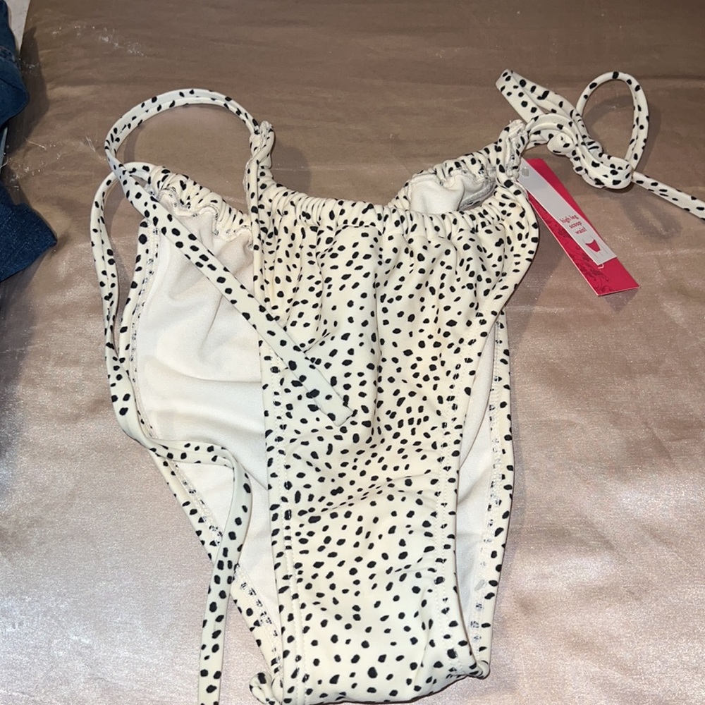 Bikini Top - Picture 2 of 5